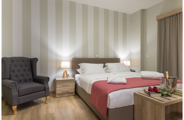 &Phi;&omega;&tau;&omicron;&gamma;&rho;&alpha;&phi;ί&epsilon;&sigmaf;