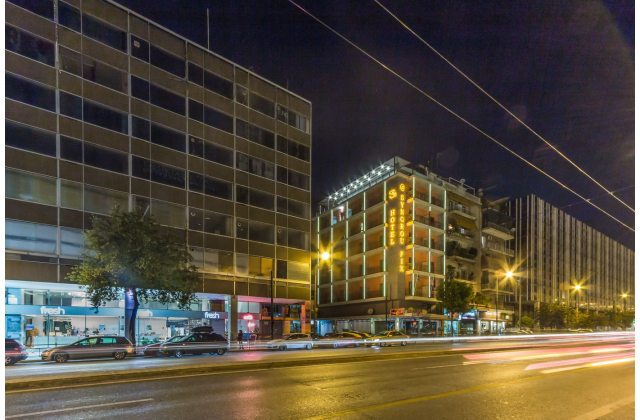 &Nu;&upsilon;&chi;&tau;&epsilon;&rho;&iota;&nu;ή &phi;&omega;&tau;&omicron;&gamma;&rho;ά&phi;&eta;&sigma;&eta;